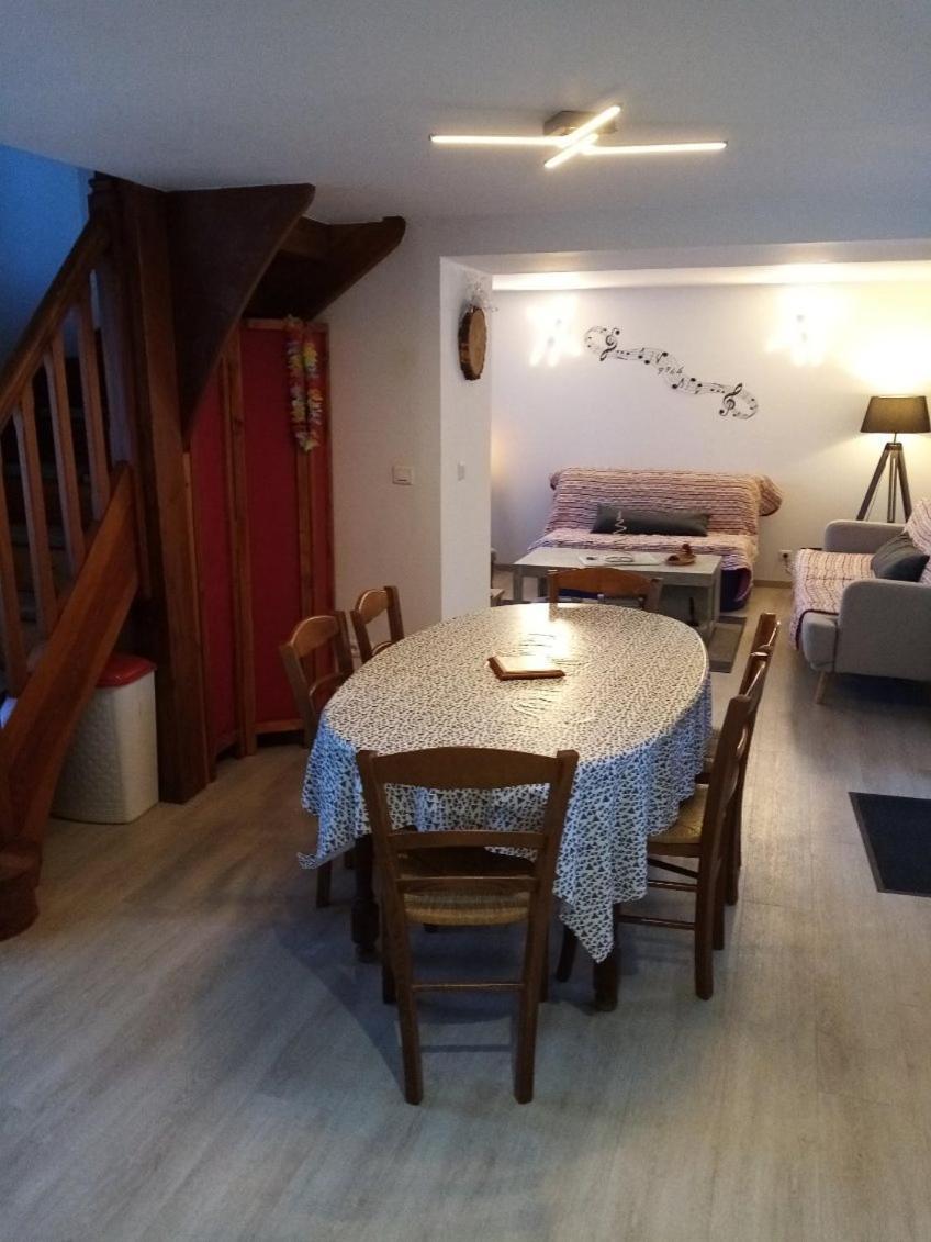 Gite Le Jaya Saint-Georges-de-Luzençon 외부 사진